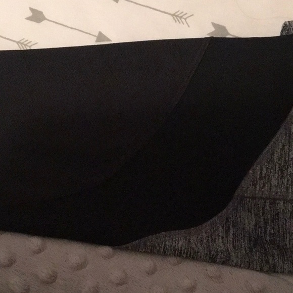 🥳Forever21 leggings 🦋💕🥳 - Picture 6 of 8